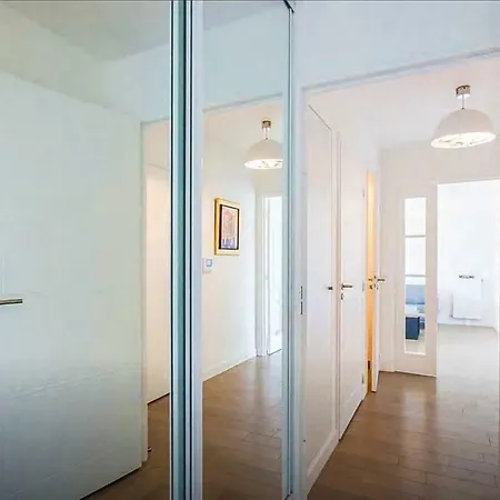 Vue Sur Seine Musicale 게스트하우스 4*